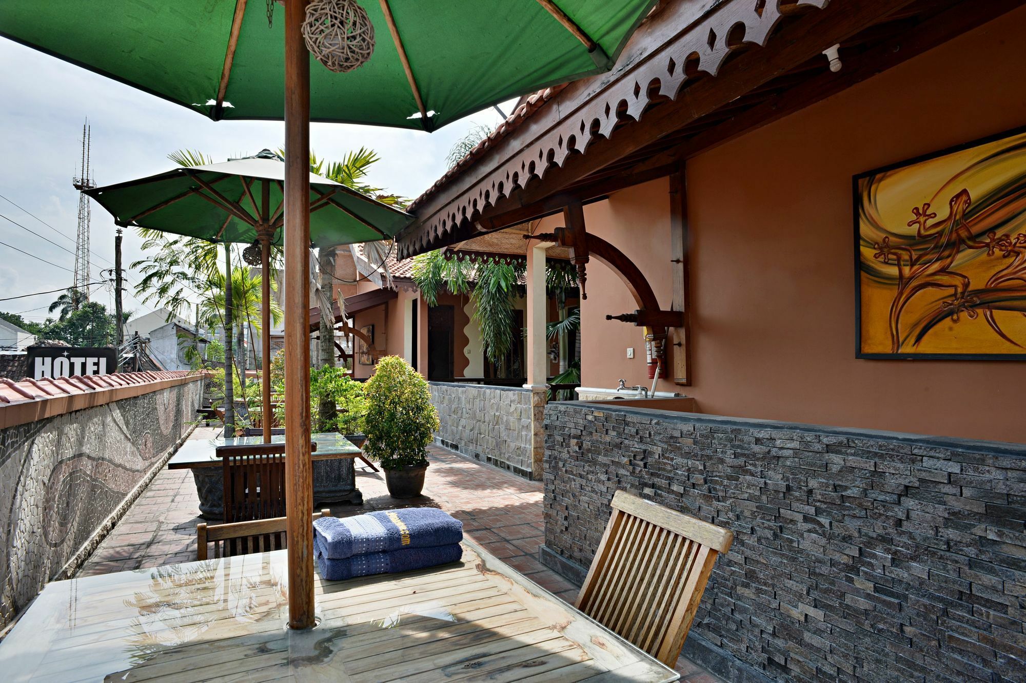 Zen Rooms Malioboro Sosrowijayan Wetan Yogyakarta Exterior photo